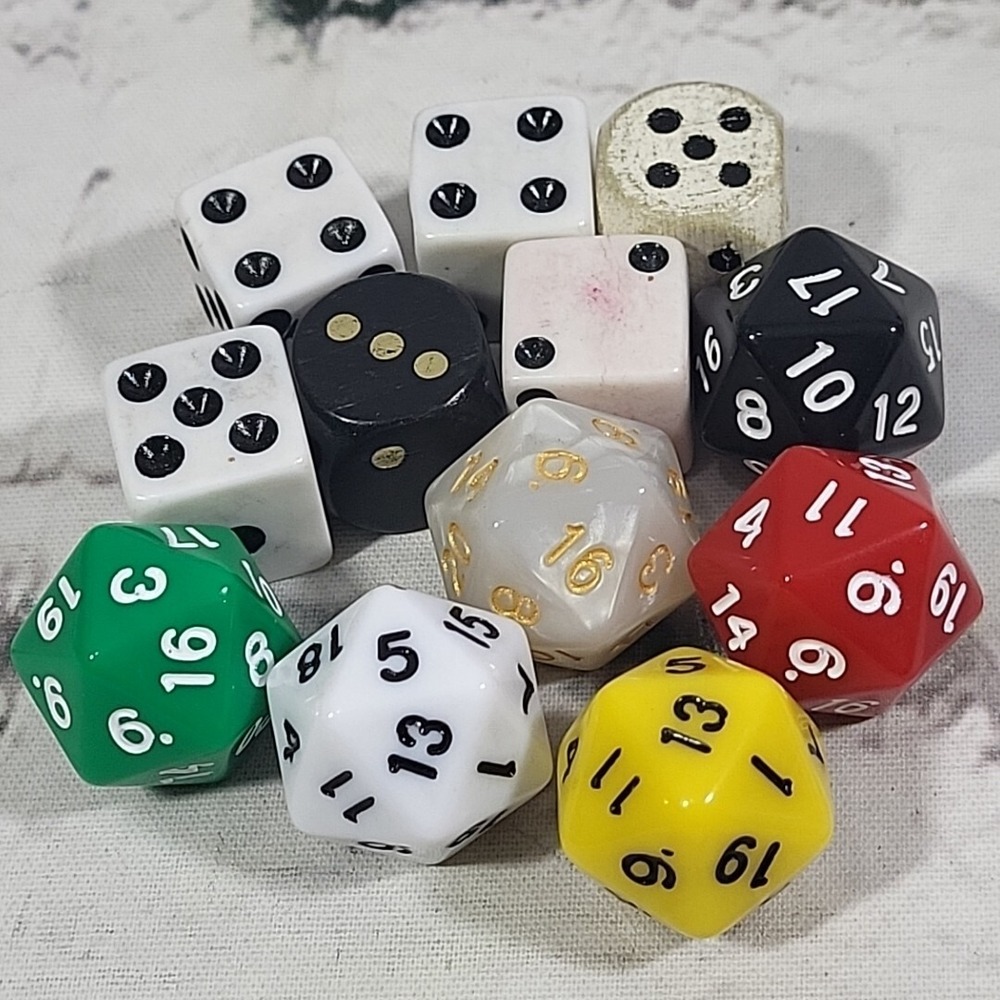 Replacement Dice Lot Of 12 Assorted 6-Sided - Vintage Wooden - Polyhedral -Games